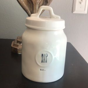 EUC Rae Dunn “EAT” Canister
